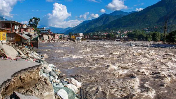 Himachal Pradesh faces massive monsoon devastation: 42 Cloudbursts cause ₹2,623 crore loss